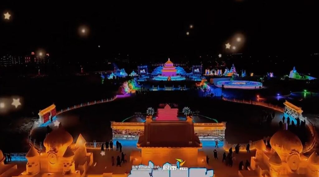 Российские туристы массово отправились в Харбин на открытие традиционного фестиваля снега и льда