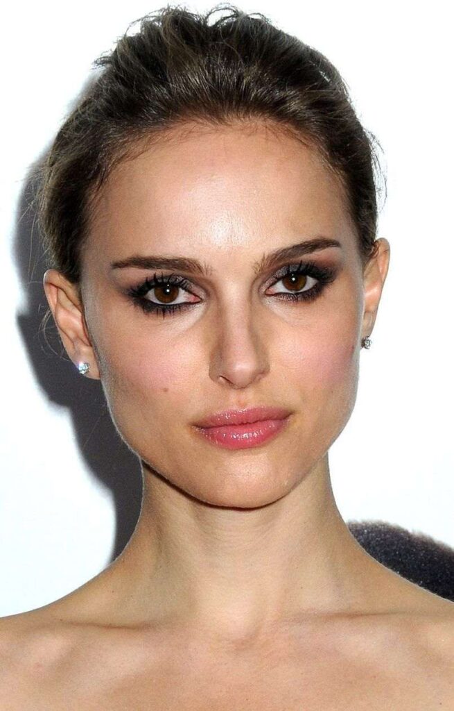 ангельские губки, увеличение губ, контурная пластика губ