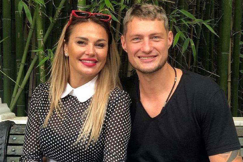 Александр Задойнов и его жена Ксения