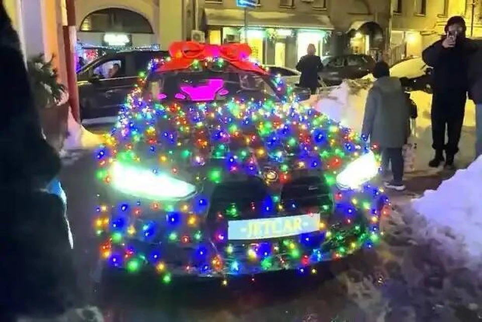 Анна Хилькевич подарила восьмилетней дочери люксовый автомобиль 