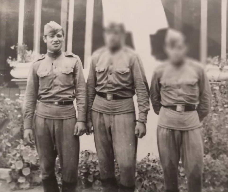 С товарищами. Фото: Ринейский А.И.