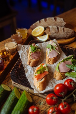 Зимой рацион нужно менять: диетолог – о зимнем питании в сезон ОРВИ