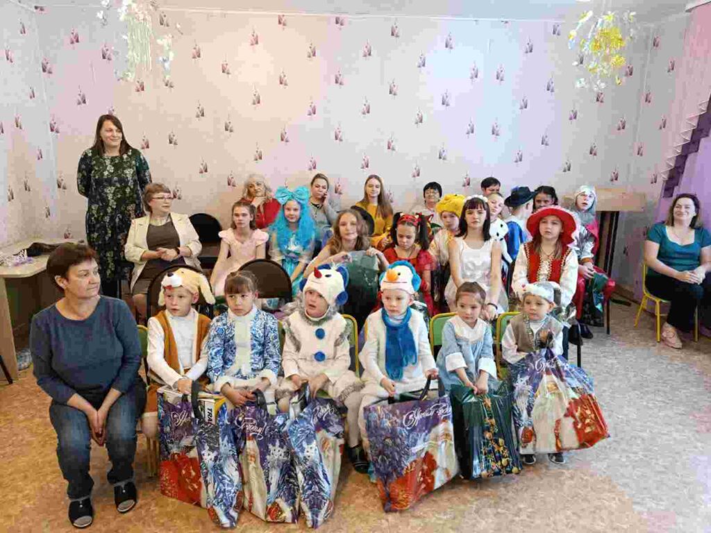 Амурские горняки исполнили мечты 300 детей