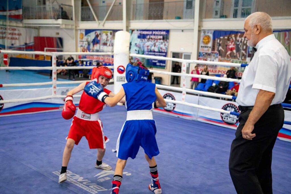 Соревнования по боксу