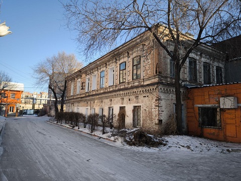 Прокуратура Благовещенска взялась за 115-летний дом