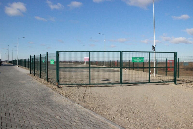 В Приамурье открыли первый таможенный склад около международного моста