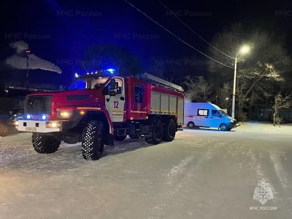 Зажжённая свеча едва не стоила жизни амурской пенсионерке 