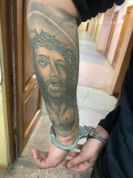 В Благовещенске задержали подозреваемого в совершении нескольких нападений и краж