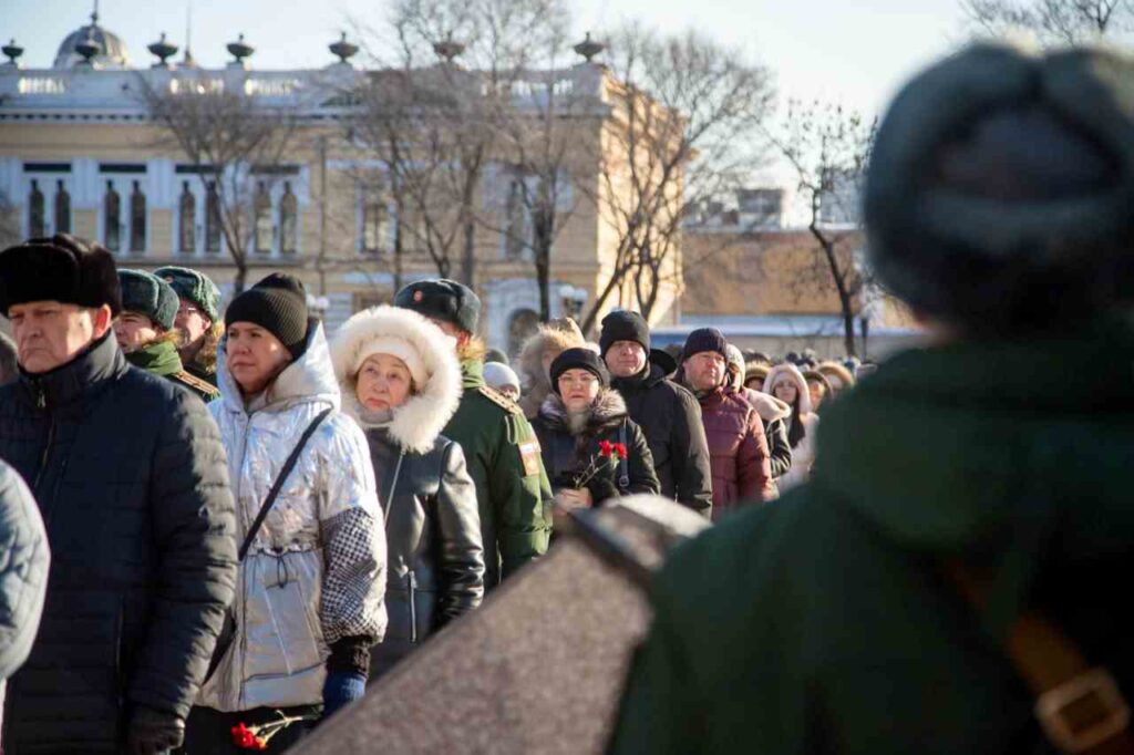 В Благовещенске почтили память погибших во время блокады Ленинграда