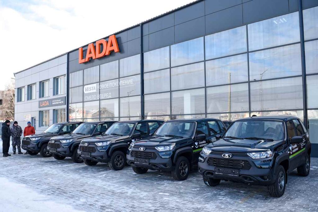 Больницы Приамурья получили новые автомобили