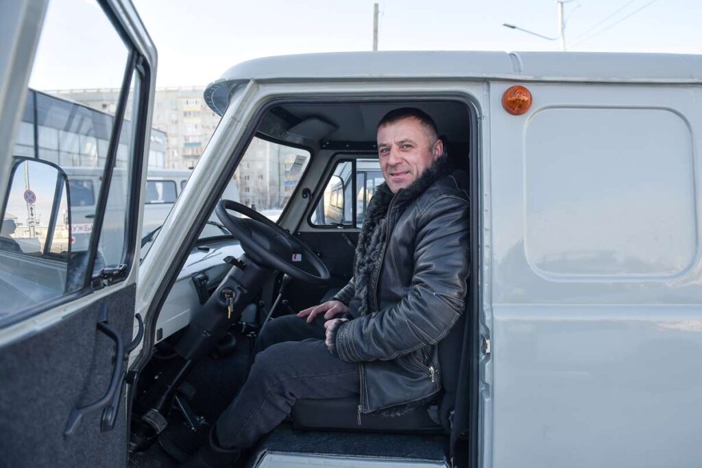 Больницы Приамурья получили новые автомобили