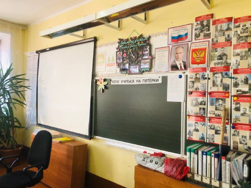 В Новокиевском Увале открылась школа, которая в сентябре осталась без крыши из-за урагана