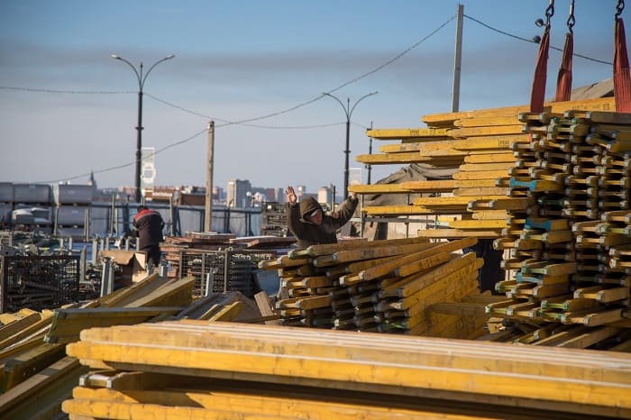 Благовещенцам рассказали, когда откроют «Трибуну Холл»