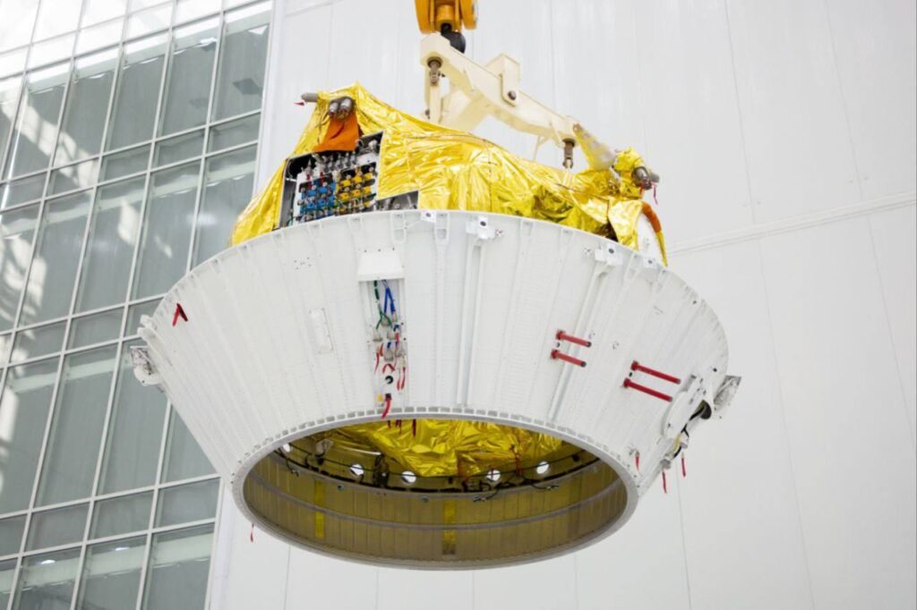 На космодроме Восточный началась заправка разгонного блока «Фрегат»