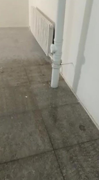 Благовещены с «Берега удачи» берут воду на посту охраны