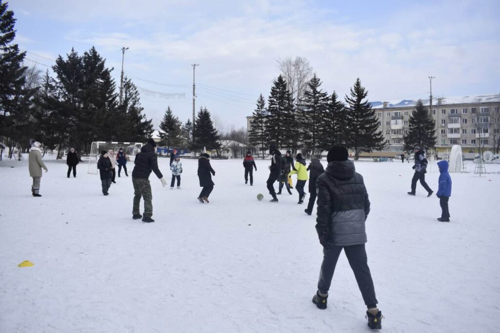 Соревнования по мини-футболу в валенках