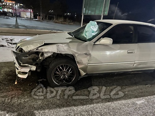 Очевидцы: в аварии на дороге Благовещенска пострадал человек