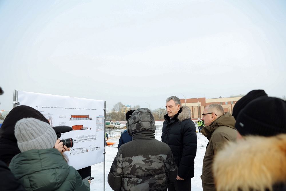 стройка, губернатор