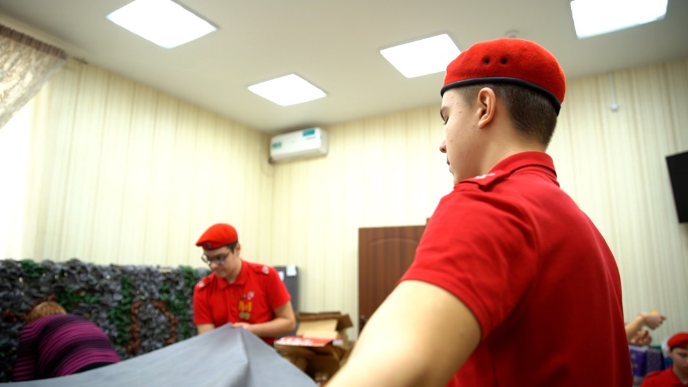 Теплые носки и сухие души: в Благовещенске активно работает «Фабрика для СВОих»