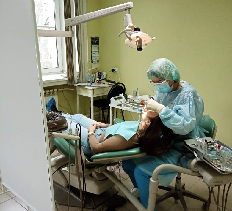 Как связаны зубной налет и болезни легких: что вы не знали о гигиене полости рта