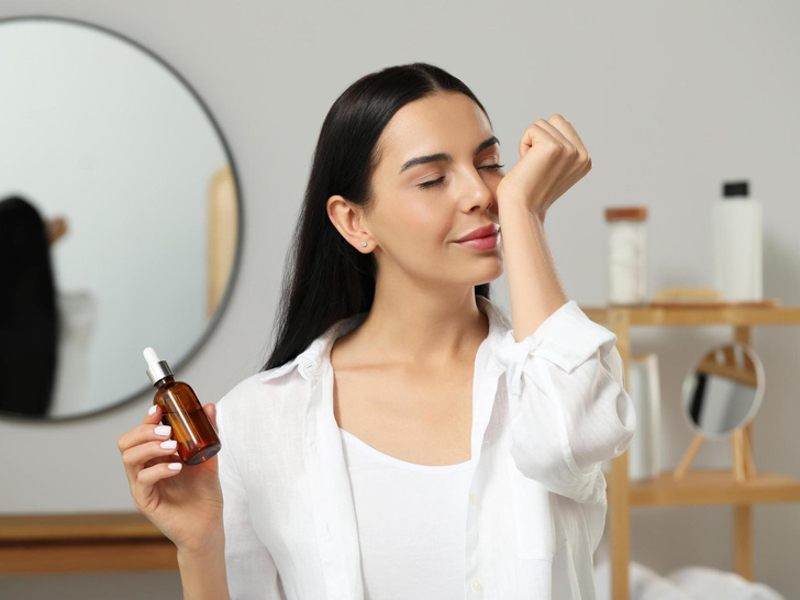 как наносить духи, популярные ароматы, как выбрать духи, духи диор, духи шанель, туалетная вода