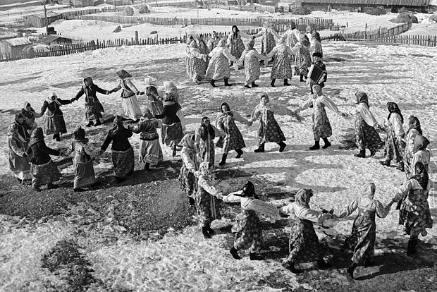 традиции последнего дня зимы, последний день зимы, праздник Онисим Овчарник, хороводы на Руси