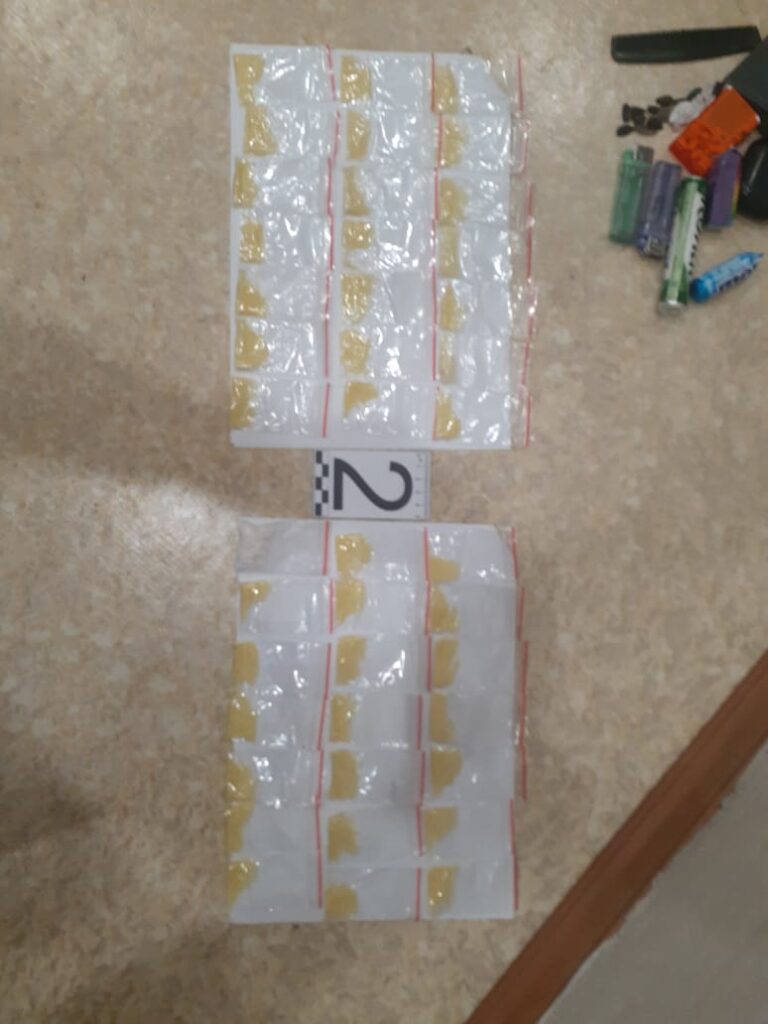 В Чигирях задержали группу наркоторговцев