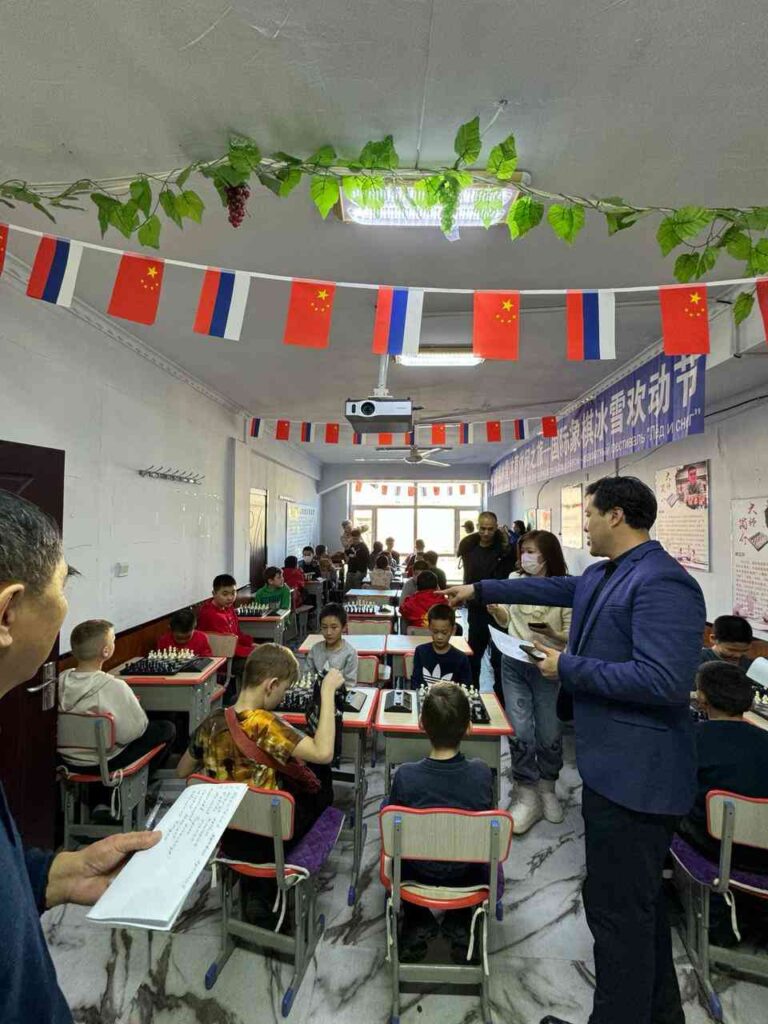 амурские спортсмены привезли медали из Китая