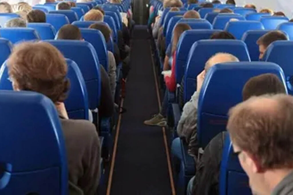 Салон самолёта