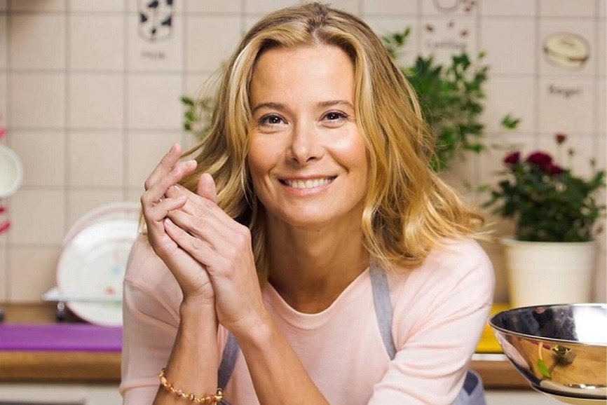 Юлия Высоцкая