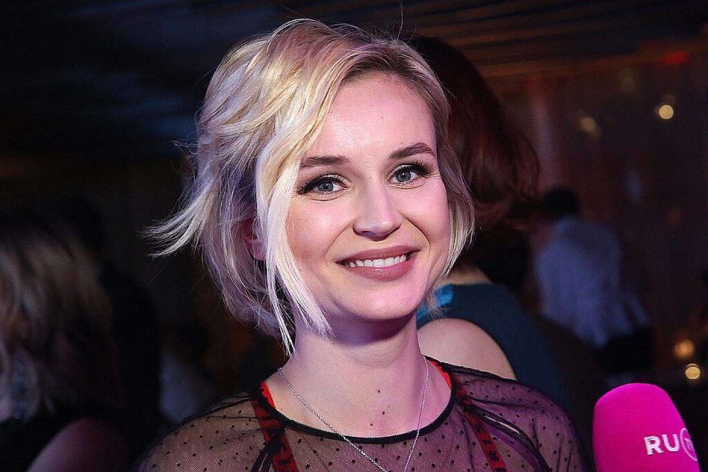 Полина Гагарина