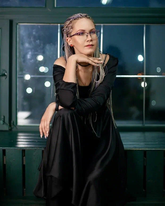 «Правильная поза – 50 % успеха»: амурчанам рассказали, как правильно фотографировать себя