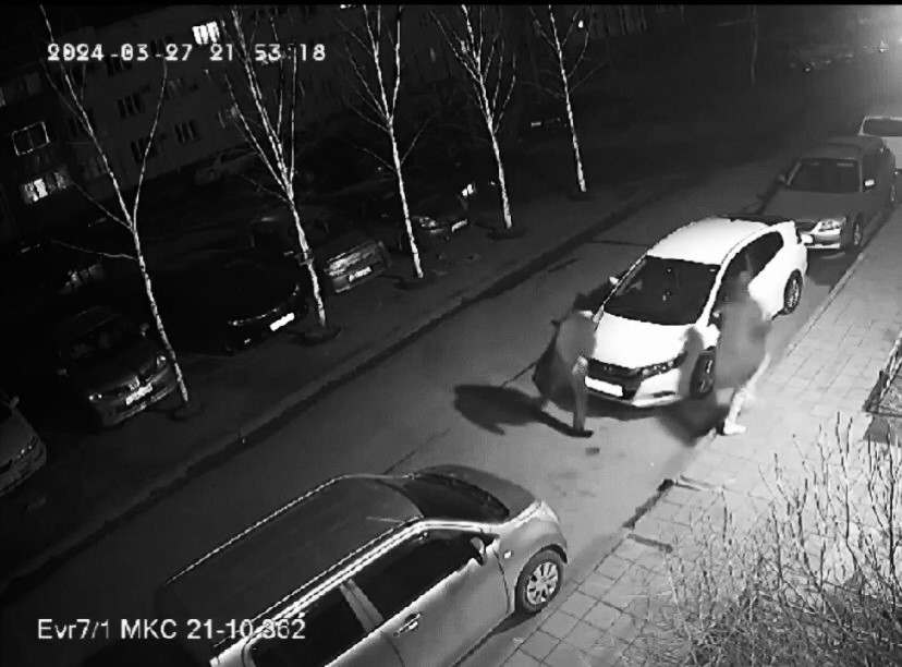 «У него было что-то в руке!»: благовещенец устроил ночную охоту на девушек