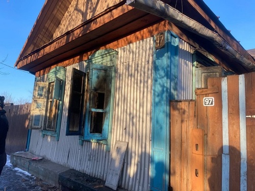 В Благовещенске горел частный сектор