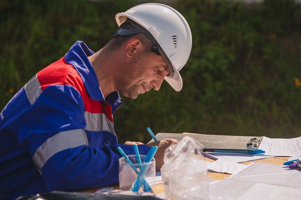 Алексей Велигорский – мастер службы воздушных линий дирекции по электроснабжению