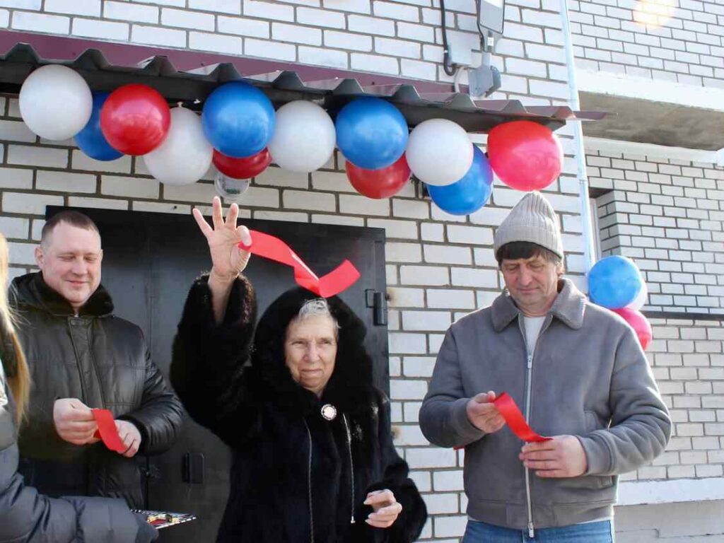 Амурчане получили ключи от новых квартир