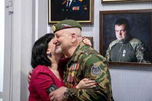 Благовещенский фотограф показал, как выглядит «Горячий ветер»