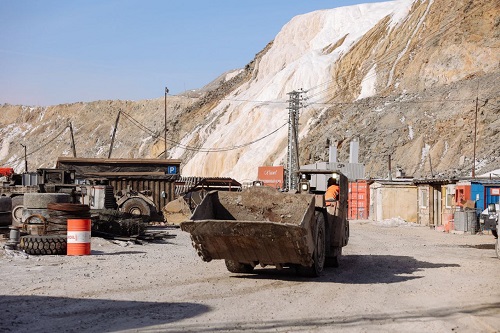 В МЧС опровергли слухи о перестуках из амурской шахты, где заблокированы горняки