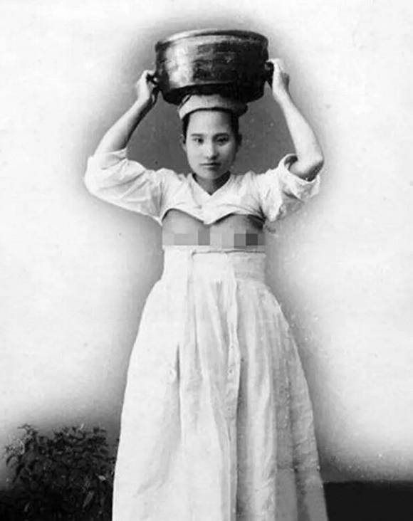 мода декольте, красивое декольте, декольте, какое декольте в моде, история декольте