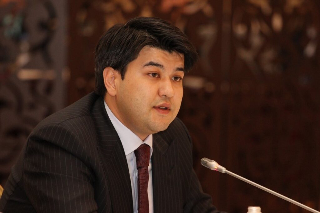 В Казахстане судят экс-министра экономики Куандыка Бишимбаева за жестокое убийство жены