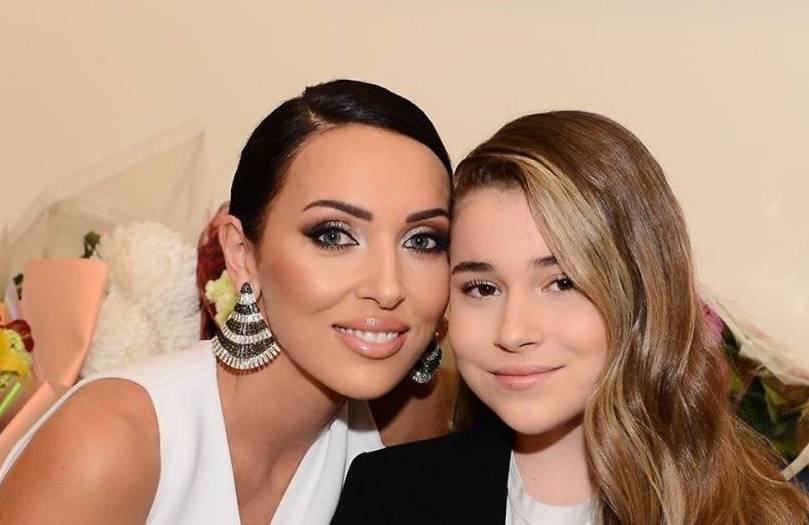 Алсу попросила прощения за нечестную победу дочери в шоу «Голос»

