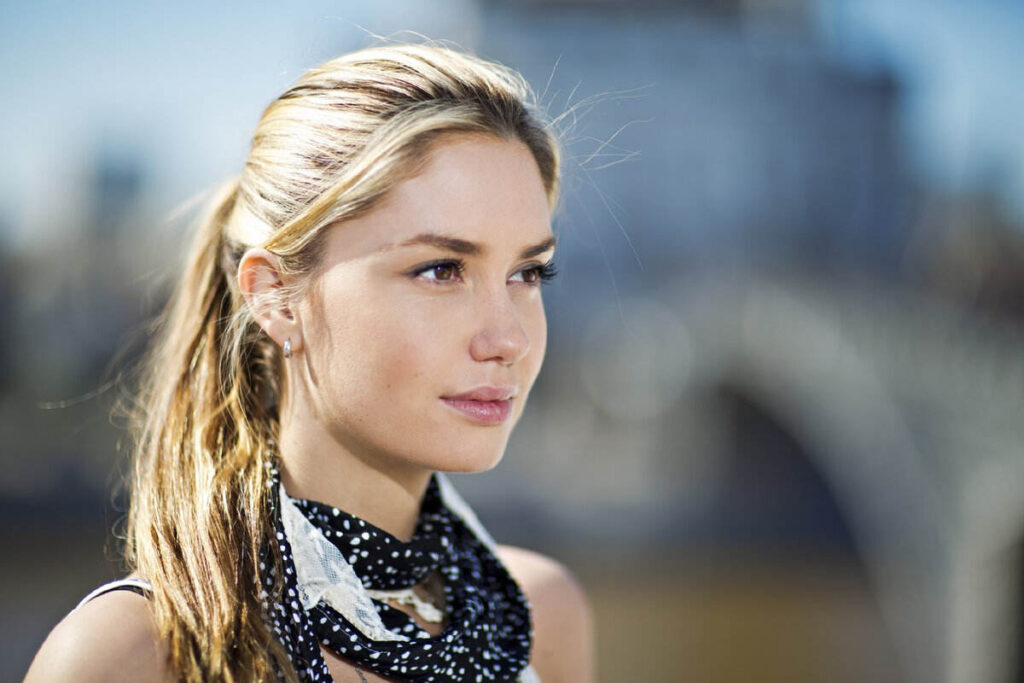 Агата Муцениеце