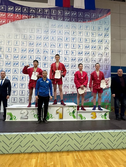 Самбисты Приамурья показали хабаровчанам, кто сильнее