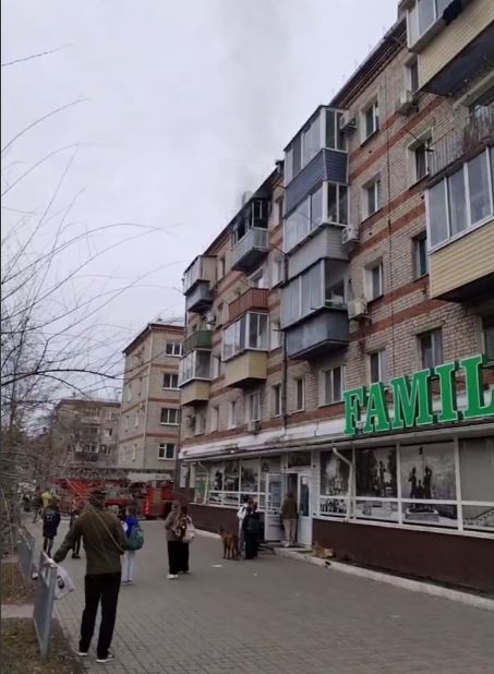 в Благовещенске из пожара спасли ребенка