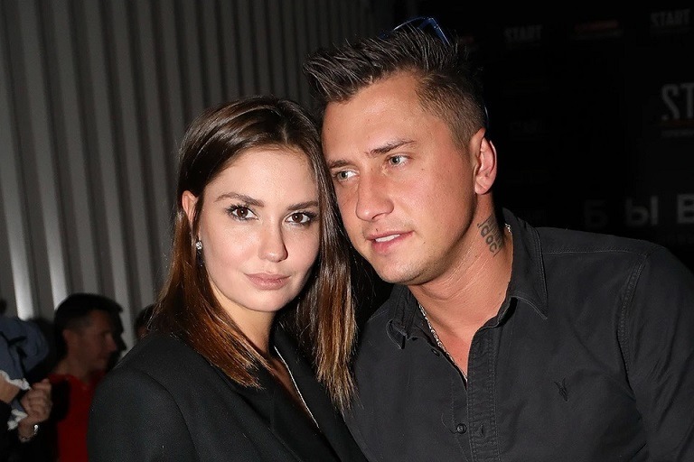 Агата Муцениеце и Павел Прилучный