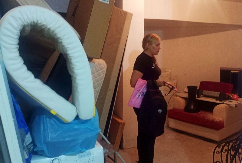 Россиянка полтора года живёт в подвале дома в Турции из-за судов с арендатором