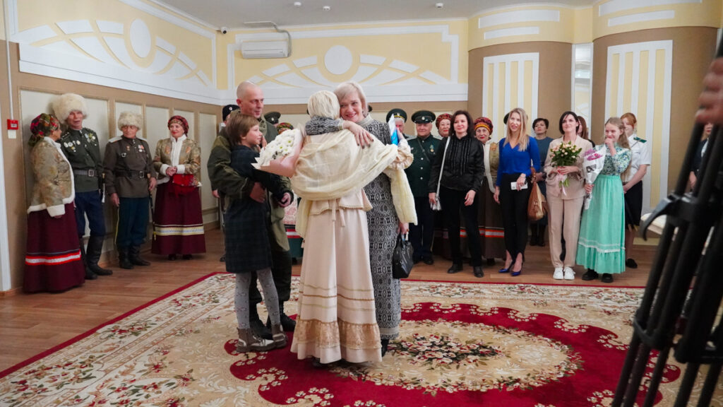 Хоронили невест, много плакали: традиции славян на Красную горку