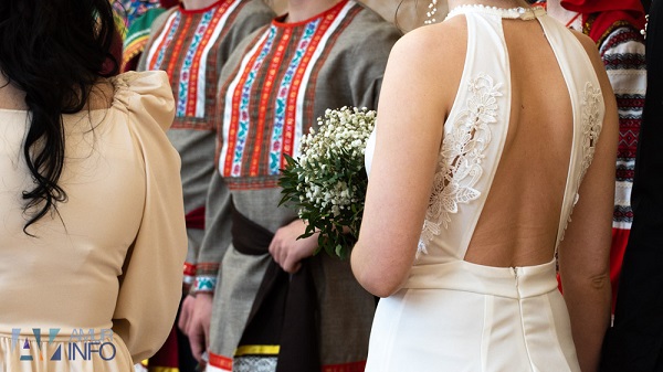 Хоронили невест, много плакали: традиции славян на Красную горку