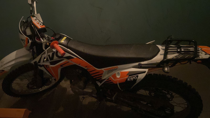 Вскрыли гараж, угнали мотоциклы: в Благовещенске накрыли банду юных воров