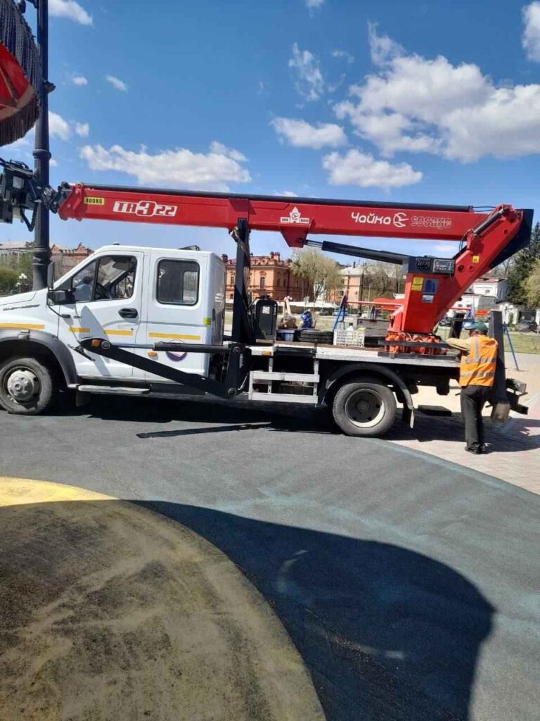 Торшер, набережная Амура